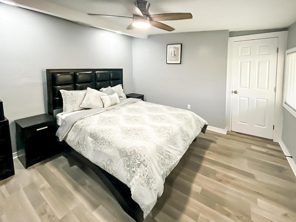 Sarasota Modern, Spacious, Comfy, Queen Beds, Backyard Rental Exterior photo